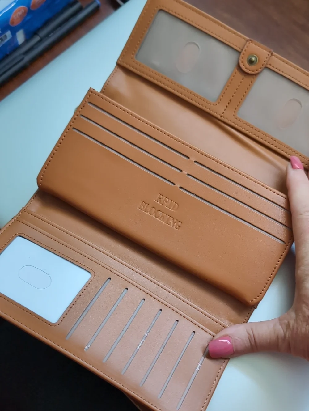 NEW Western Wallet